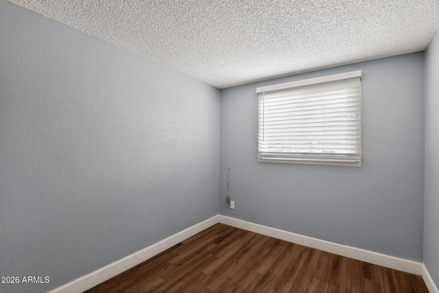 5740 N 42nd Avenue, Phoenix, AZ 85019
