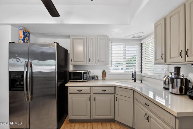 5740 N 42nd Avenue, Phoenix, AZ 85019