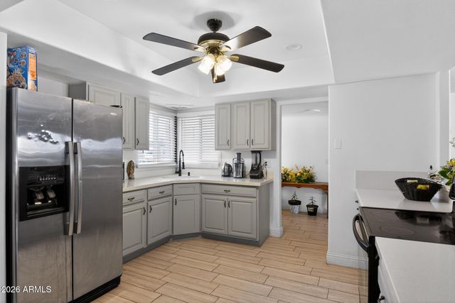 5740 N 42nd Avenue, Phoenix, AZ 85019