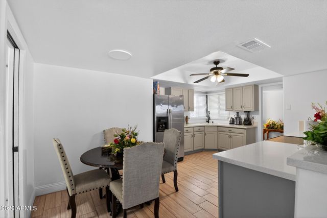 5740 N 42nd Avenue, Phoenix, AZ 85019