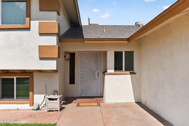 5740 N 42nd Avenue, Phoenix, AZ 85019