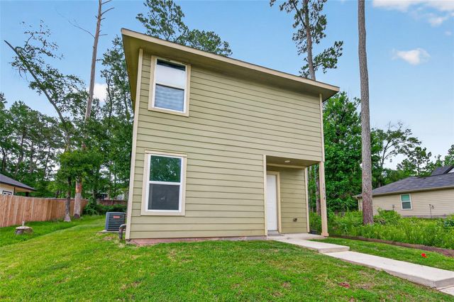14774 Bowie Lane, Willis, TX 77378