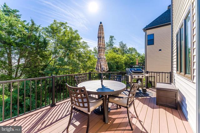 6277 EDSALL RD, Alexandria, VA 22312