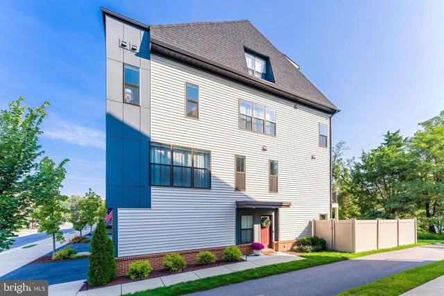 6277 EDSALL RD, Alexandria, VA 22312