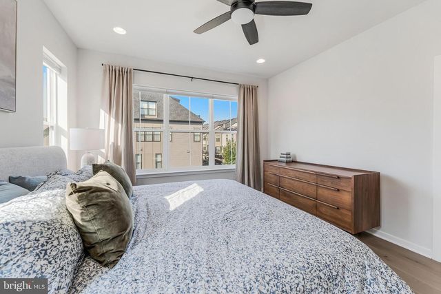 6277 EDSALL RD, Alexandria, VA 22312