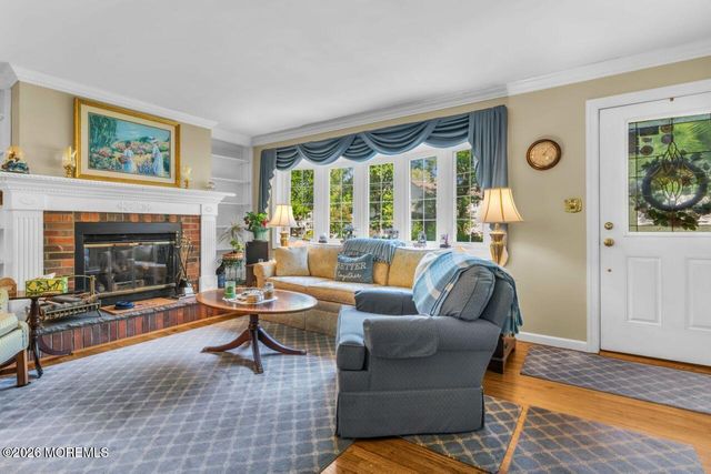 15 Etmore Place, New Providence, NJ 07974