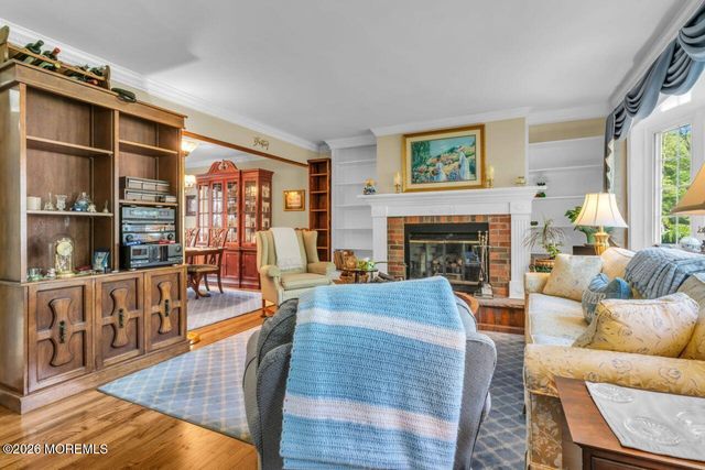 15 Etmore Place, New Providence, NJ 07974