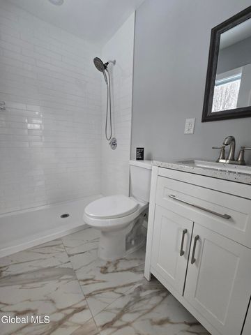 966 Thacher Park Road, Voorheesville, NY 12186