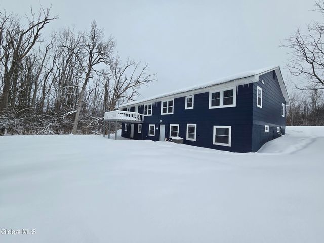 966 Thacher Park Road, Voorheesville, NY 12186