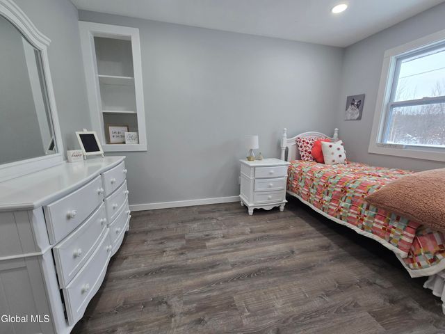 966 Thacher Park Road, Voorheesville, NY 12186