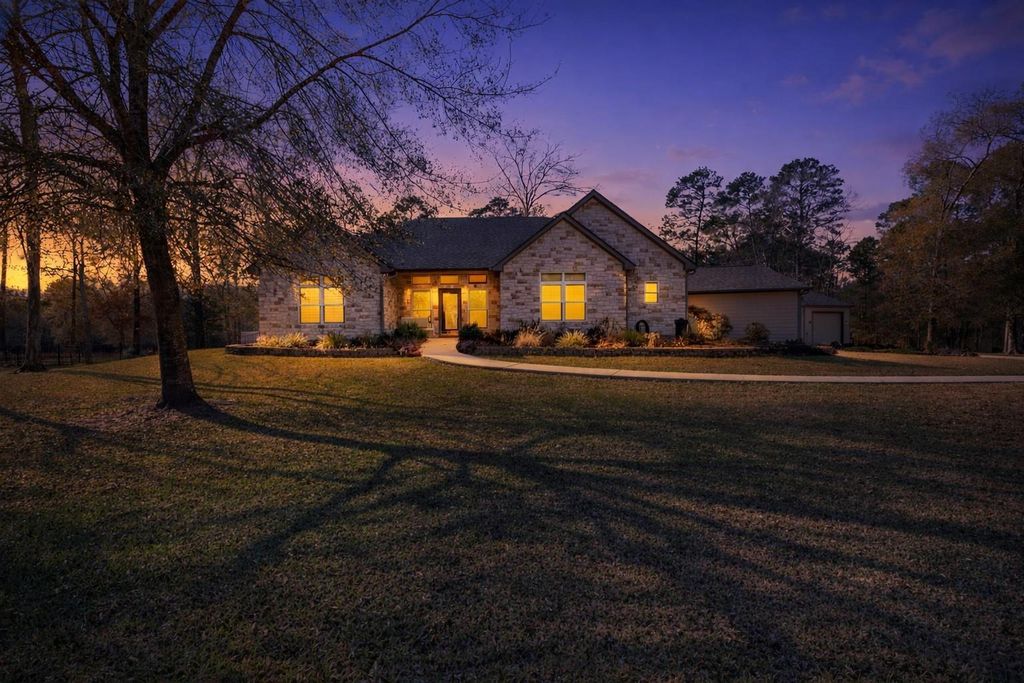 26816 Vista Meadow Court, Huffman, TX 77336