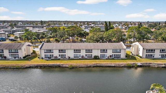 4533 MARINE PARKWAY 203, New Port Richey, FL 34652