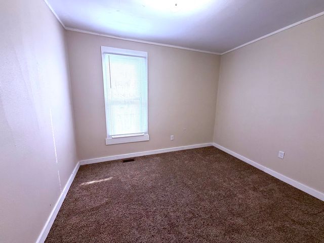 518 E Noleman Street, Centralia, IL 62801