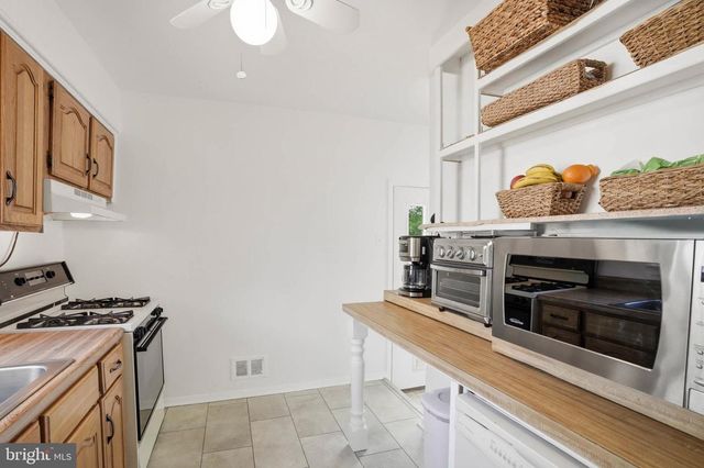 1008 GILBERT RD, Rockville, MD 20851