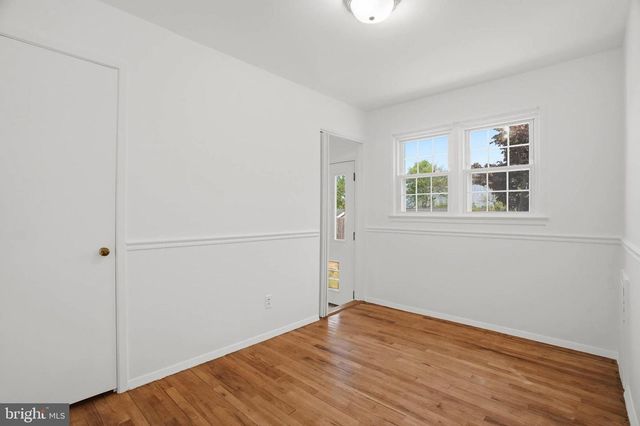 1008 GILBERT RD, Rockville, MD 20851