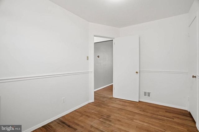 1008 GILBERT RD, Rockville, MD 20851