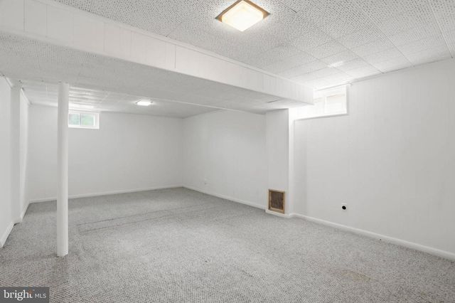1008 GILBERT RD, Rockville, MD 20851