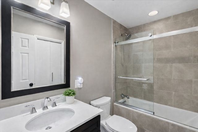 3605 Oriole Lane, Rolling Meadows, IL 60008