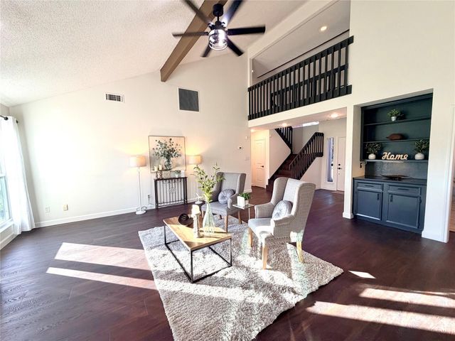 7215 Creek Crest Drive, Houston, TX 77095