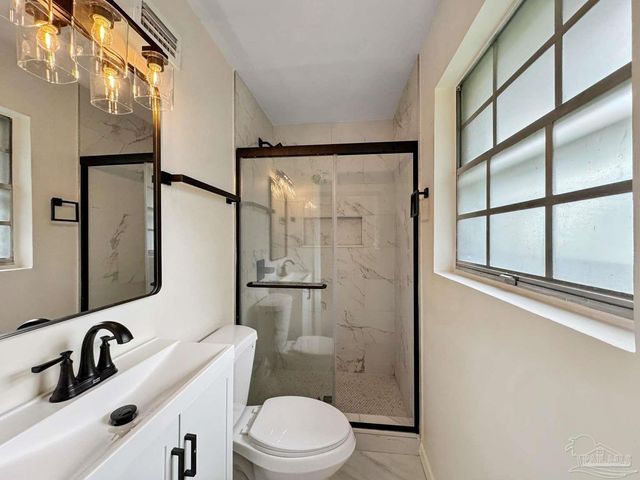 7605 Harvey St, Pensacola, FL 32506