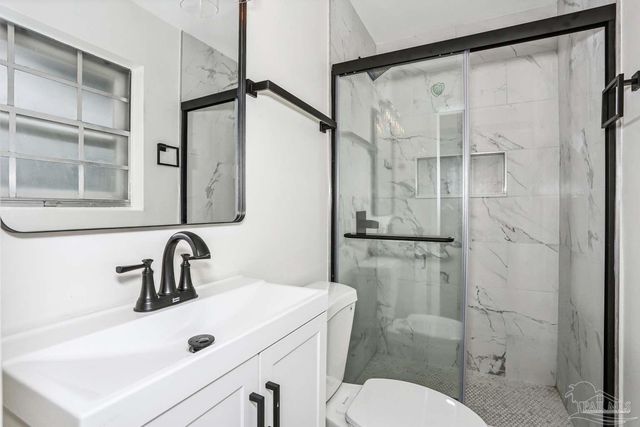 7605 Harvey St, Pensacola, FL 32506