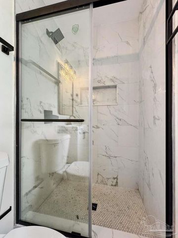 7605 Harvey St, Pensacola, FL 32506