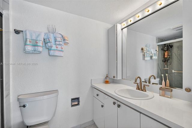 3000 E Sunrise Blvd PHB, Fort Lauderdale, FL 33304