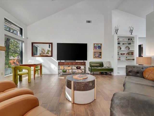 5306 Champions Drive, Lufkin, TX 75901