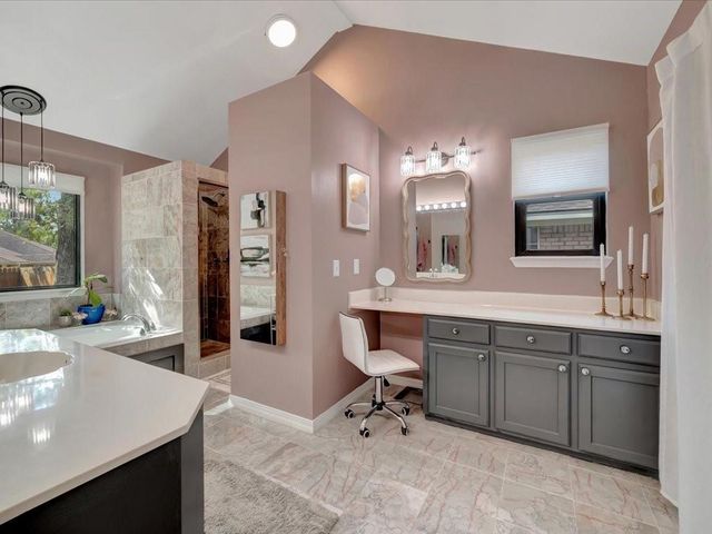 5306 Champions Drive, Lufkin, TX 75901