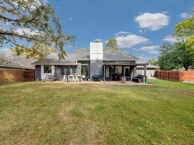 5306 Champions Drive, Lufkin, TX 75901