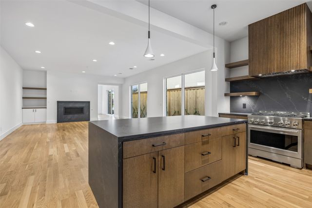 5514 Matalee Avenue, Dallas, TX 75206