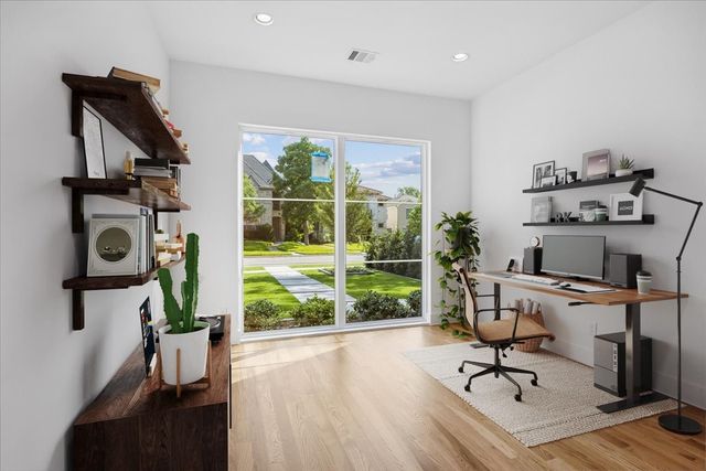 5514 Matalee Avenue, Dallas, TX 75206