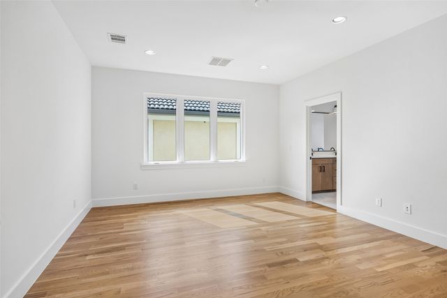 5514 Matalee Avenue, Dallas, TX 75206