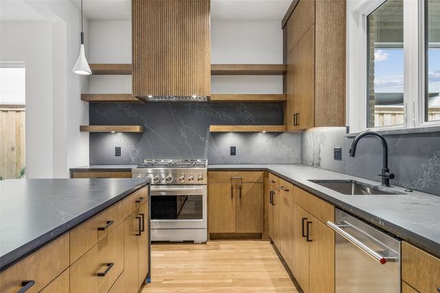 5514 Matalee Avenue, Dallas, TX 75206