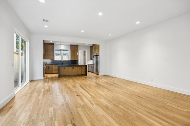 5514 Matalee Avenue, Dallas, TX 75206