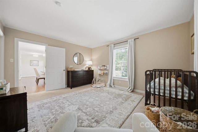 1240 10th Street Lane NW, Hickory, NC 28601
