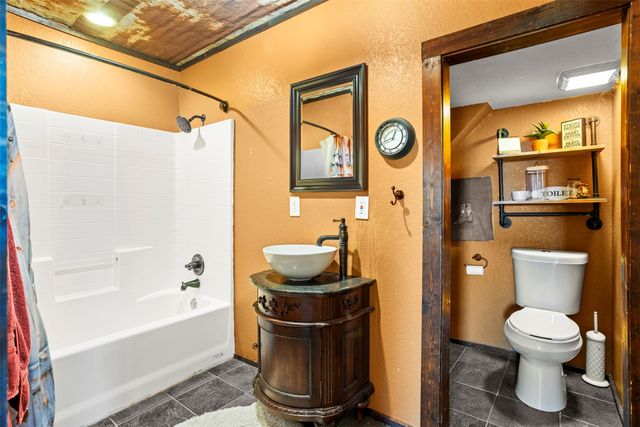 729 Bearden Road, Waxahachie, TX 75167