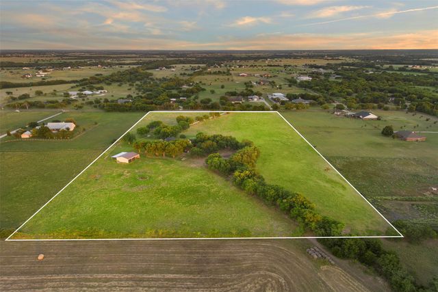 729 Bearden Road, Waxahachie, TX 75167