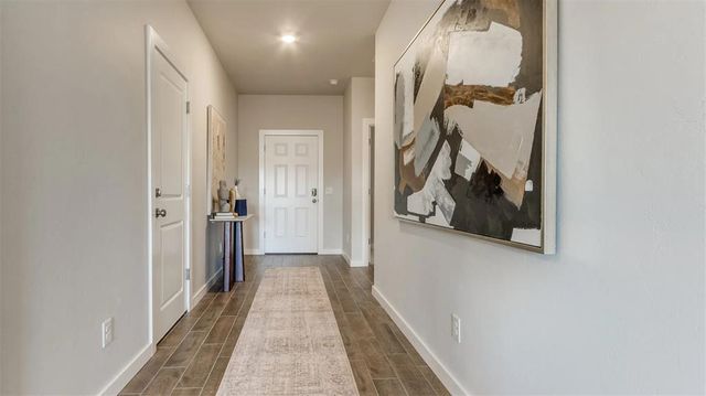 1713 Oak Way, Tuttle, OK 73089