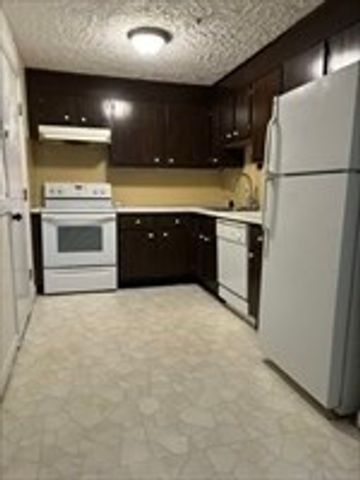 294 F Codman Hill Road 34, Boxborough, MA 01719