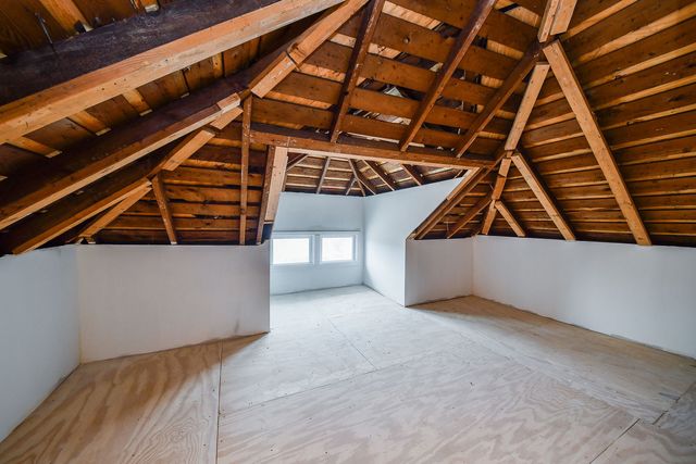 128 E Blair Street, West Chicago, IL 60185