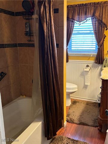 1915 Willard Avenue SE, Warren, OH 44484