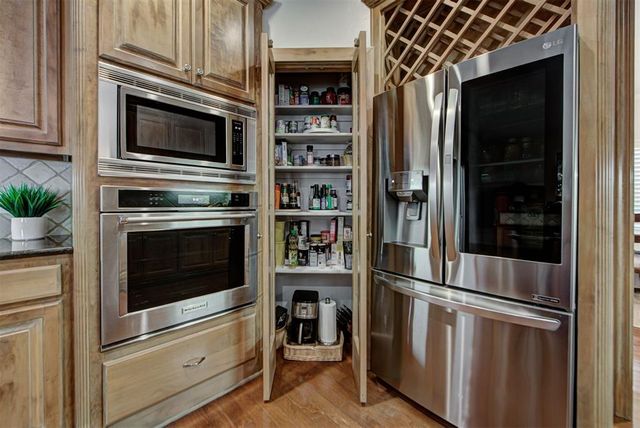 331 Shortgrass Road, Edmond, OK 73003