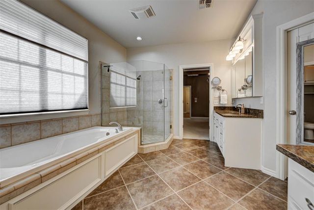 331 Shortgrass Road, Edmond, OK 73003