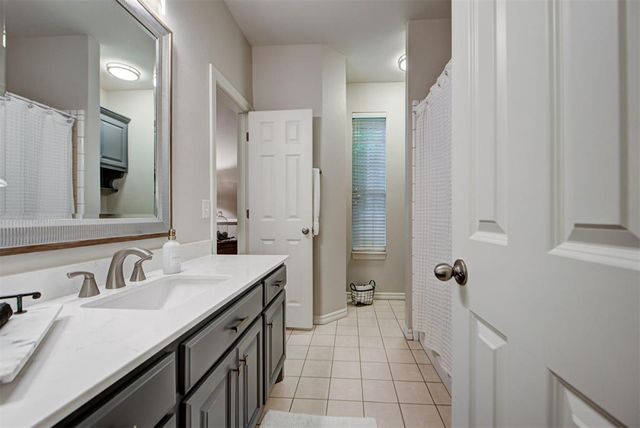 331 Shortgrass Road, Edmond, OK 73003