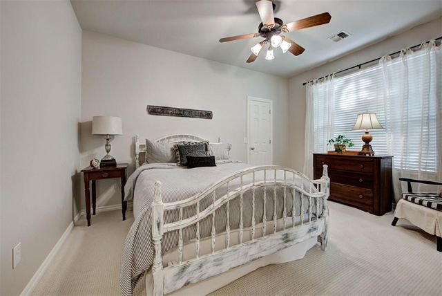 331 Shortgrass Road, Edmond, OK 73003