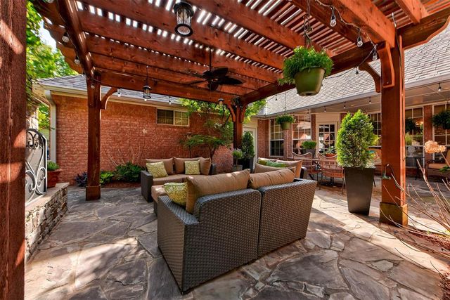 331 Shortgrass Road, Edmond, OK 73003