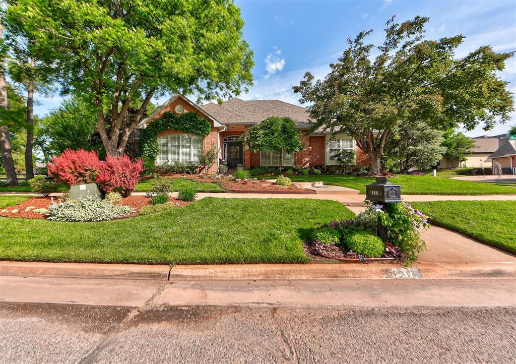 331 Shortgrass Road, Edmond, OK 73003
