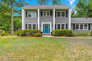 9 Forest Road, Essex, VT 05452