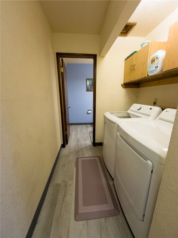 3295 Granger Avenue E 28, Billings, MT 59102